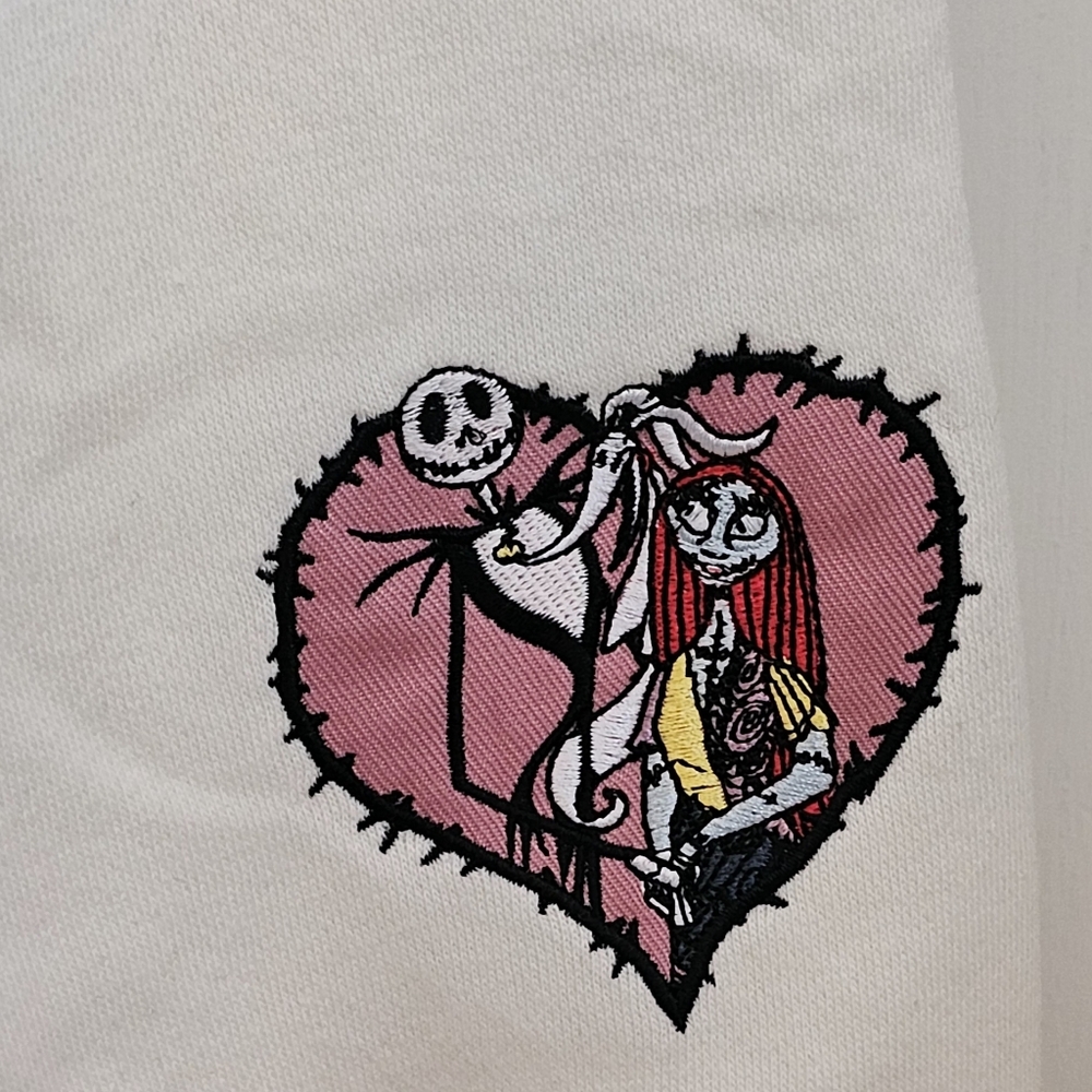 NWT Disney Nightmare Before Christmas Womens Hoodie Fleece Full Zip Size M - Picture 5 of 9